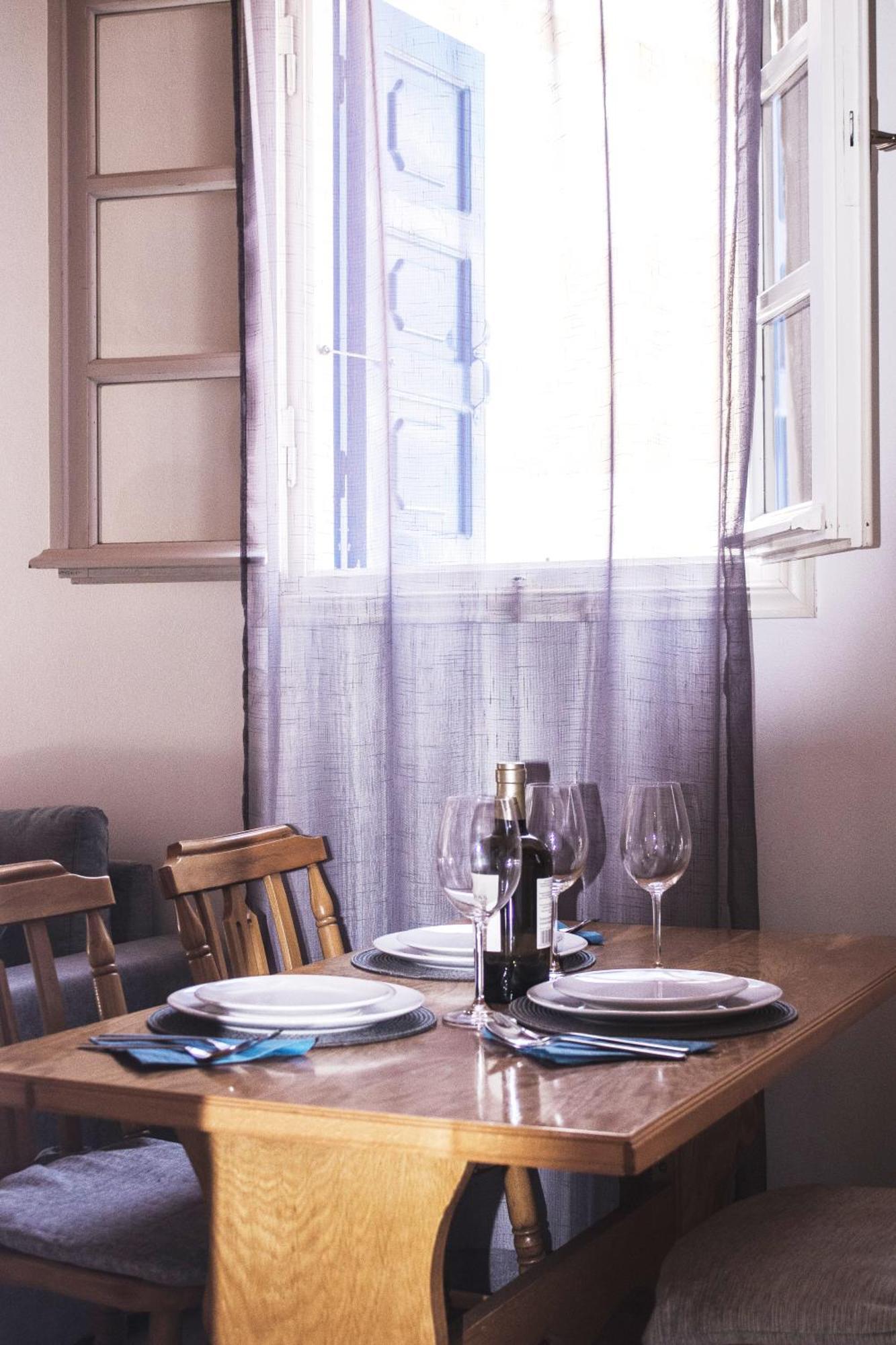 Duchess House Apartment Сими Екстериор снимка