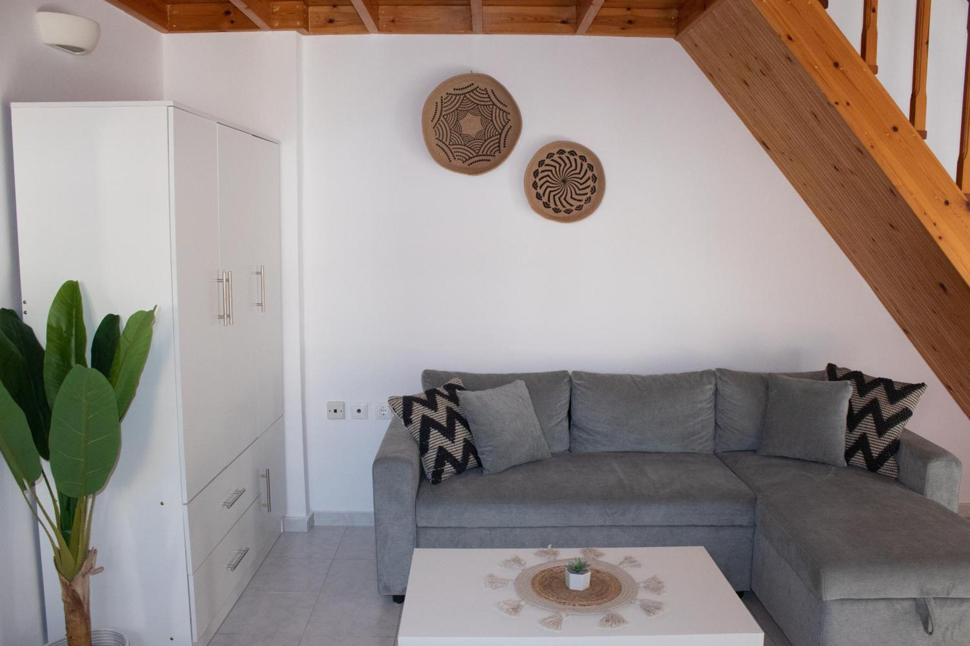 Duchess House Apartment Сими Екстериор снимка