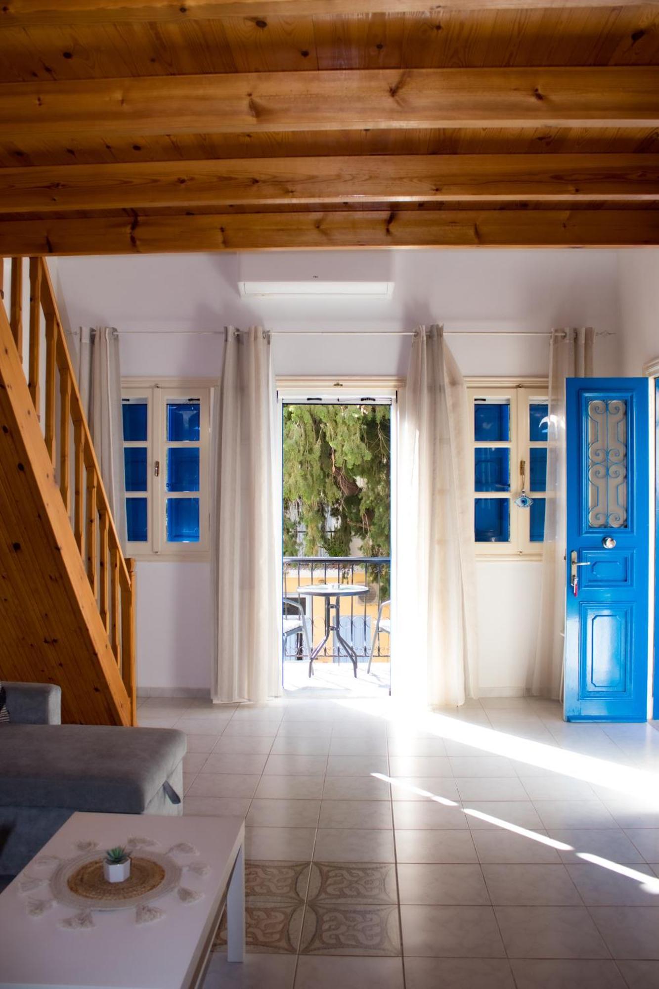 Duchess House Apartment Сими Екстериор снимка