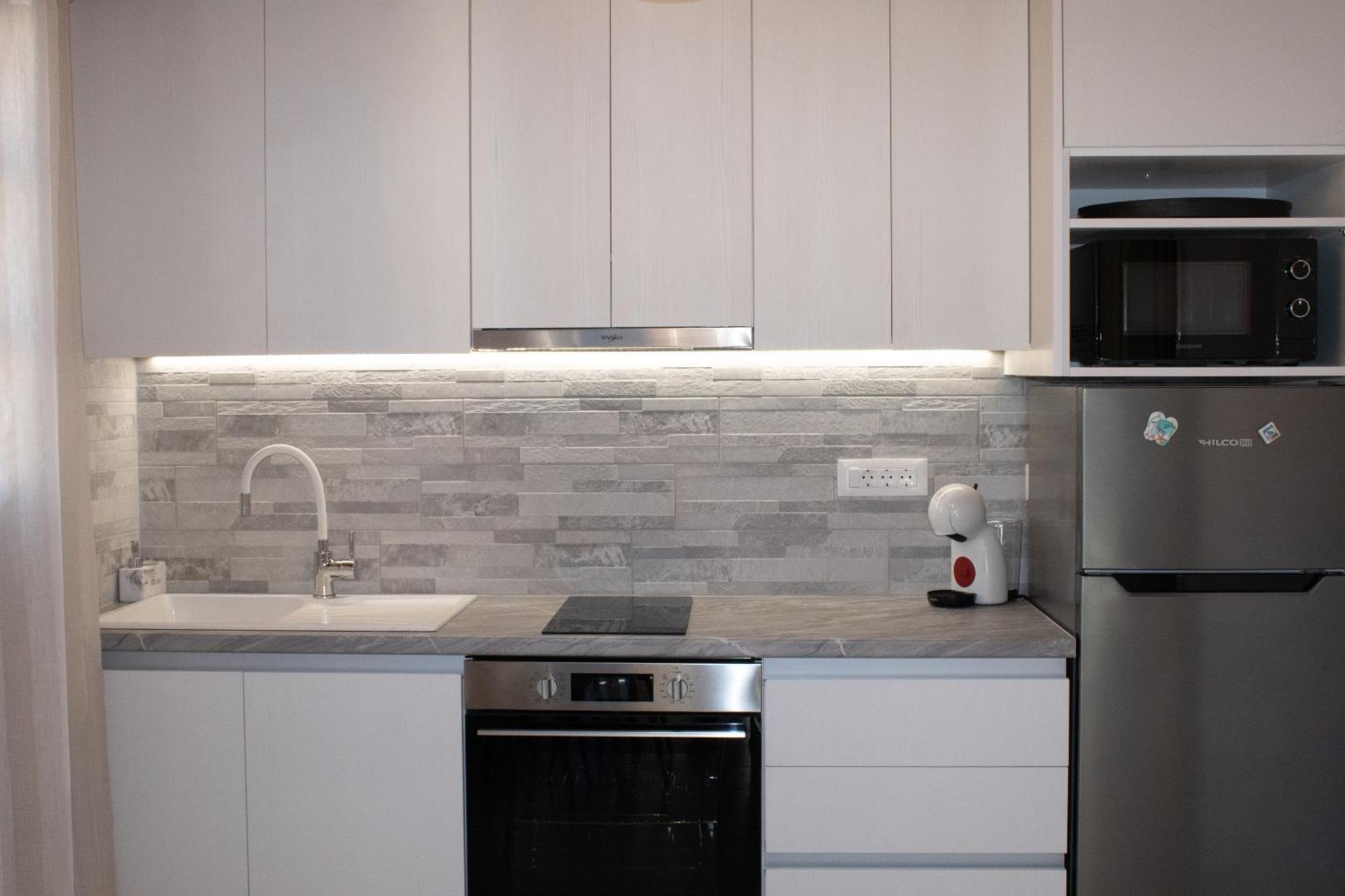 Duchess House Apartment Сими Екстериор снимка