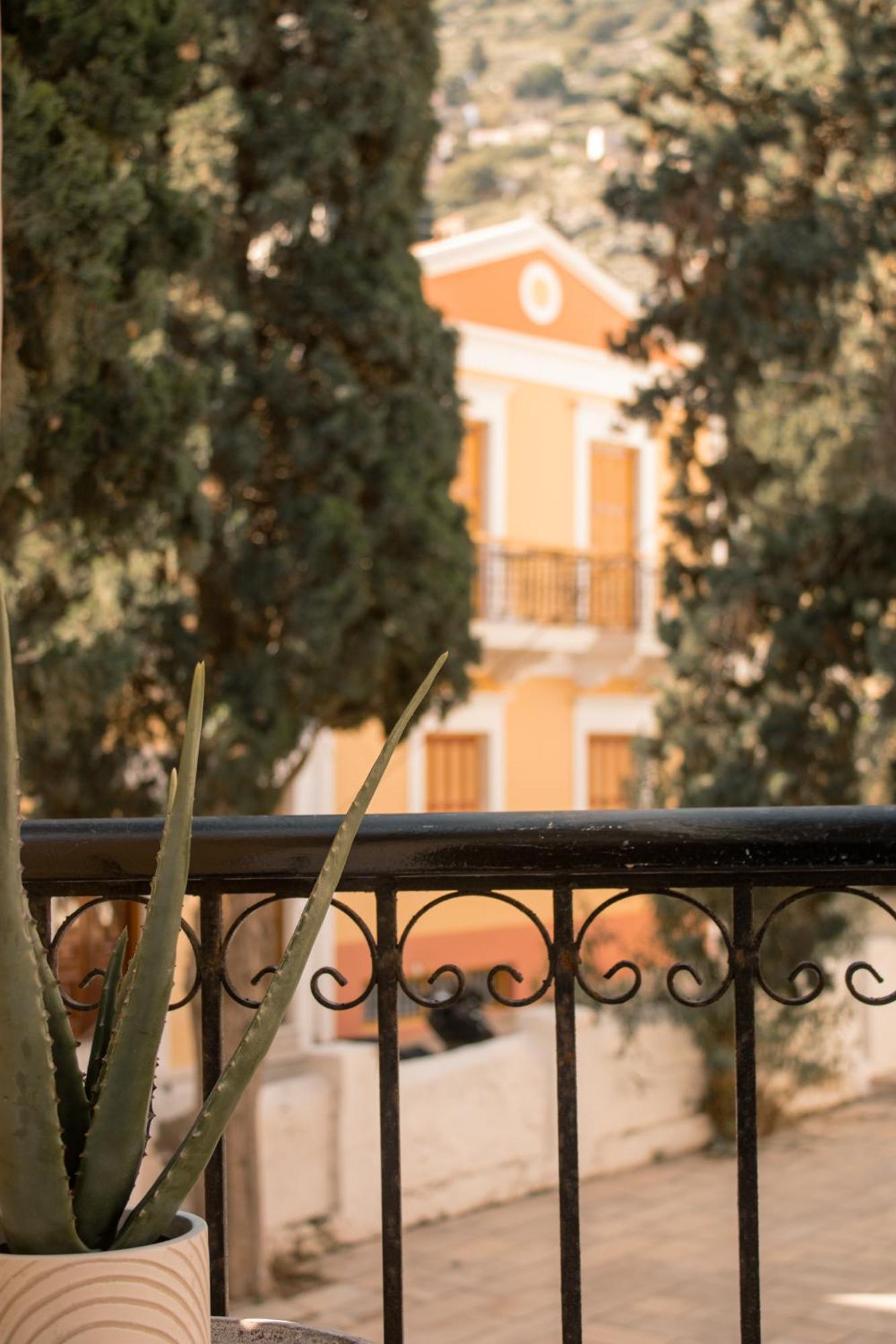 Duchess House Apartment Сими Екстериор снимка