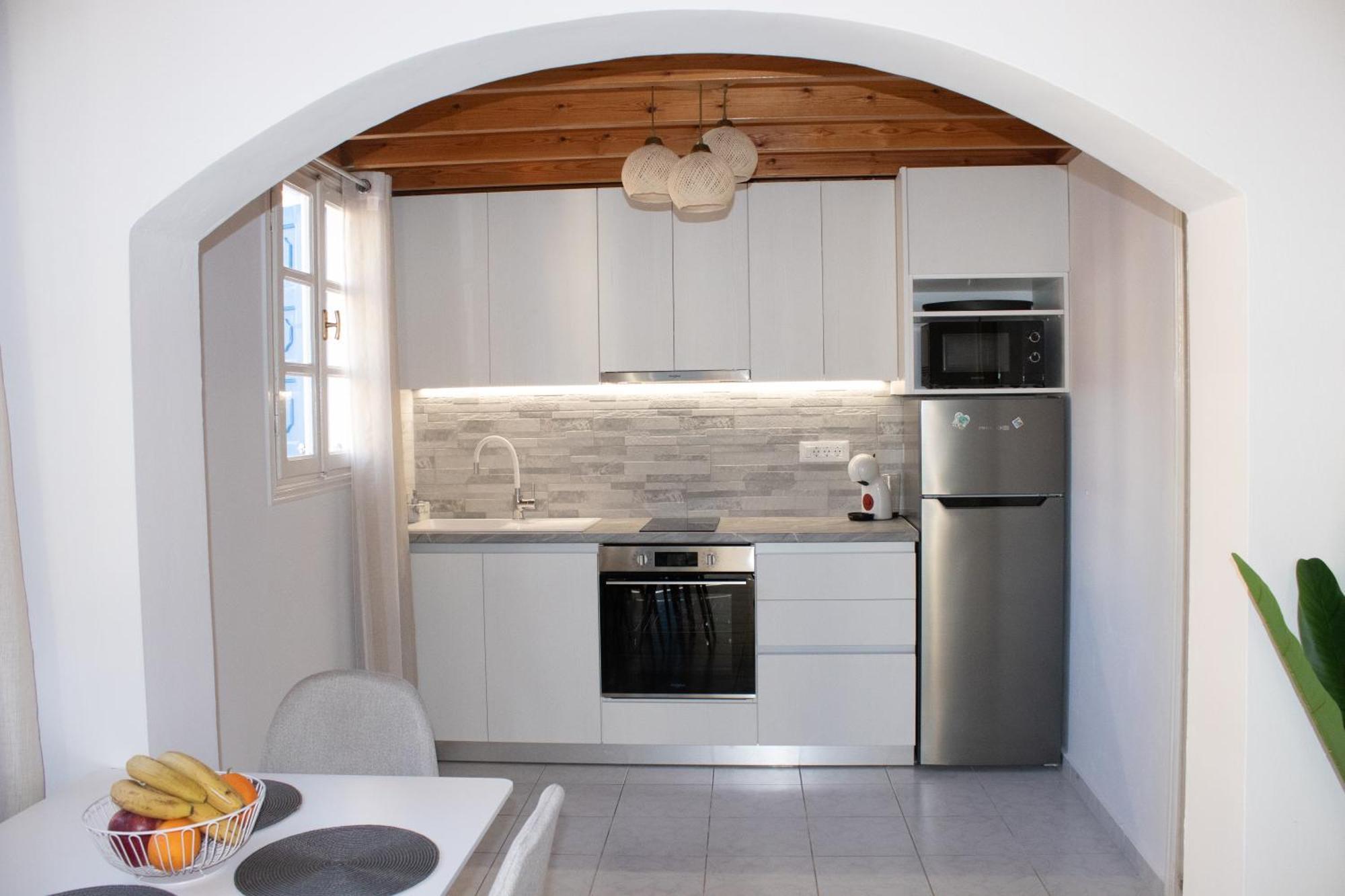 Duchess House Apartment Сими Екстериор снимка