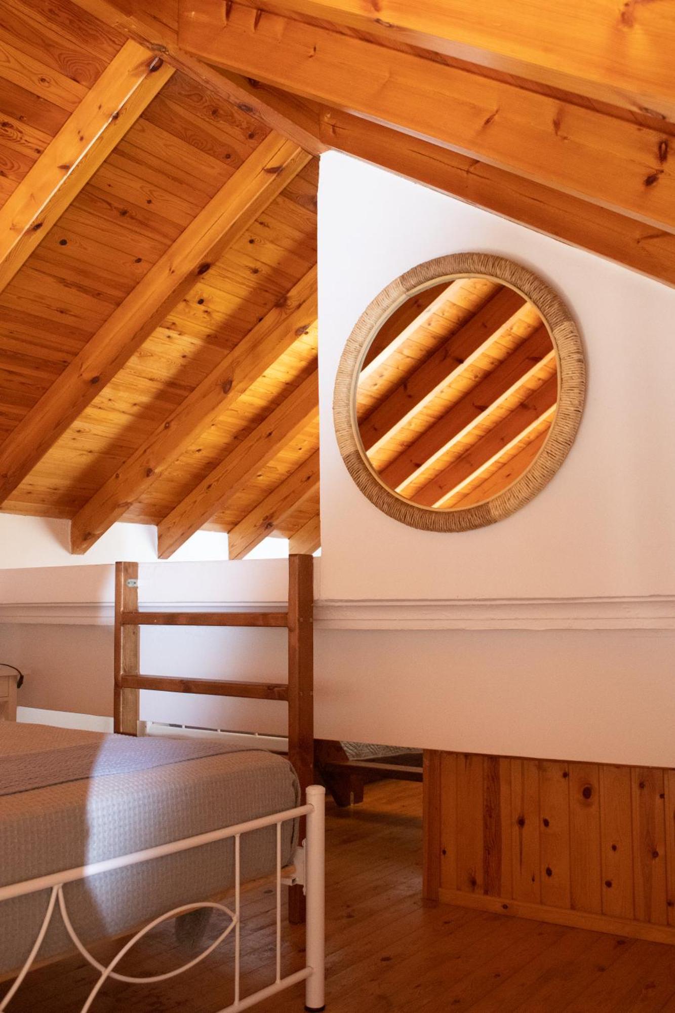 Duchess House Apartment Сими Екстериор снимка