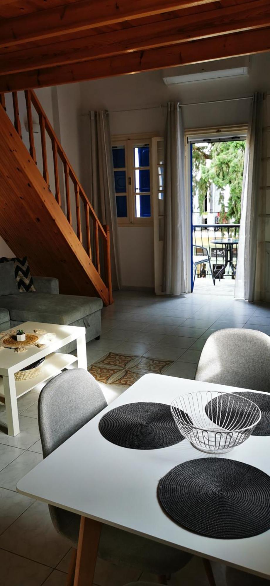 Duchess House Apartment Сими Екстериор снимка