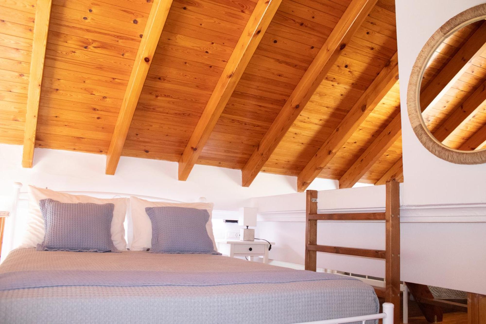 Duchess House Apartment Сими Екстериор снимка